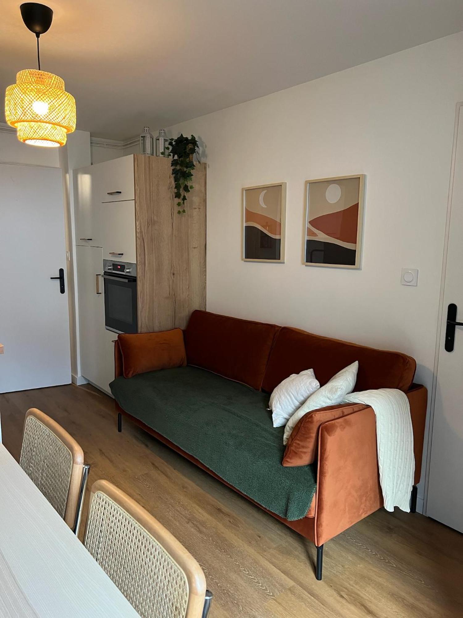 Sacaron24, T2 Bis, Centre Luchon, Wifi, Parking * Bagnères-de-Luchon