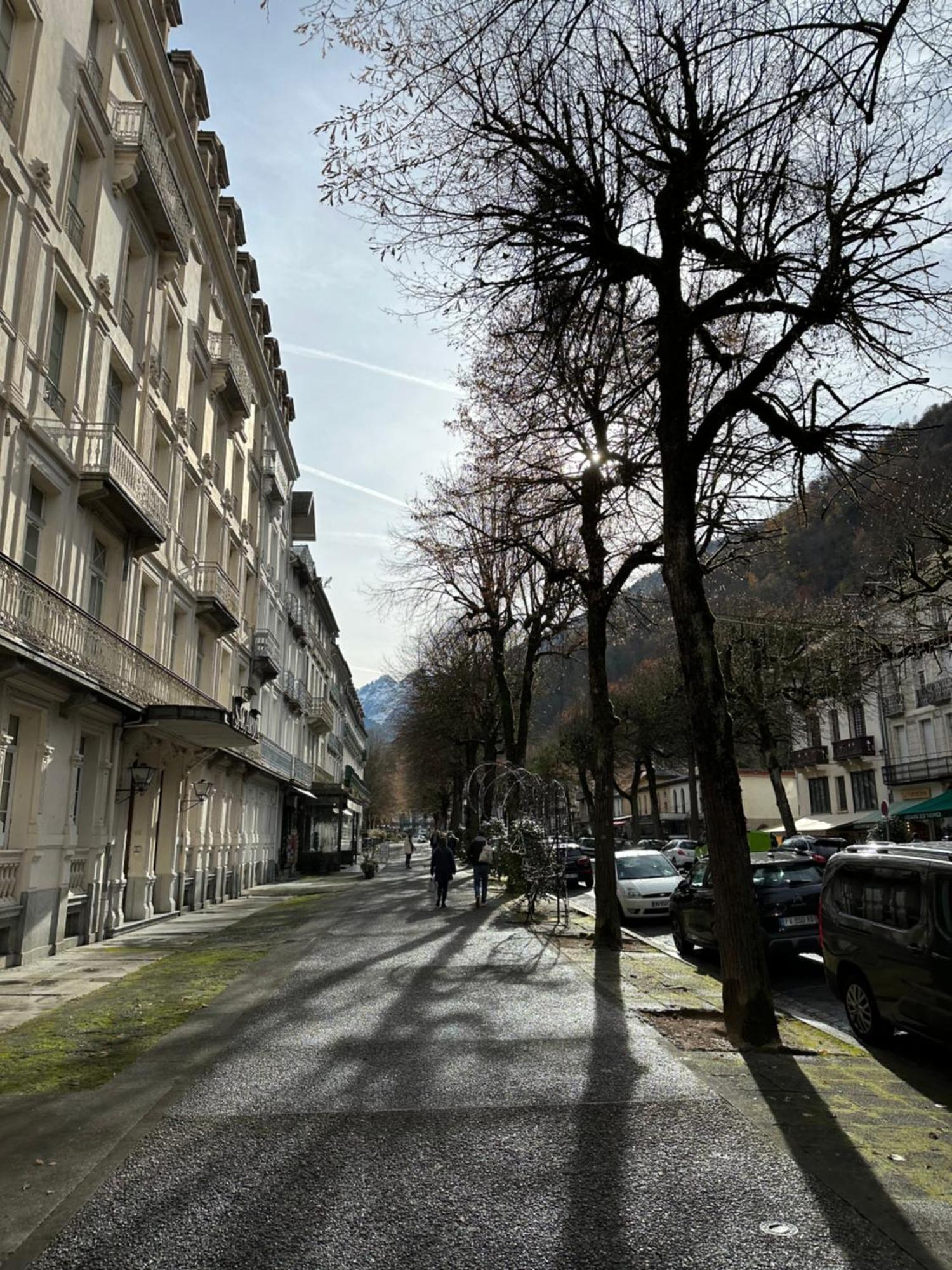 Sacaron24, T2 Bis, Centre Luchon, Wifi, Parking Bagnères-de-Luchon
